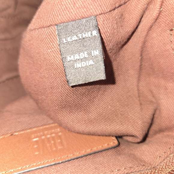 Frye Tan Leather Crossbody Bag with Gold Rings - Picture 10 of 10